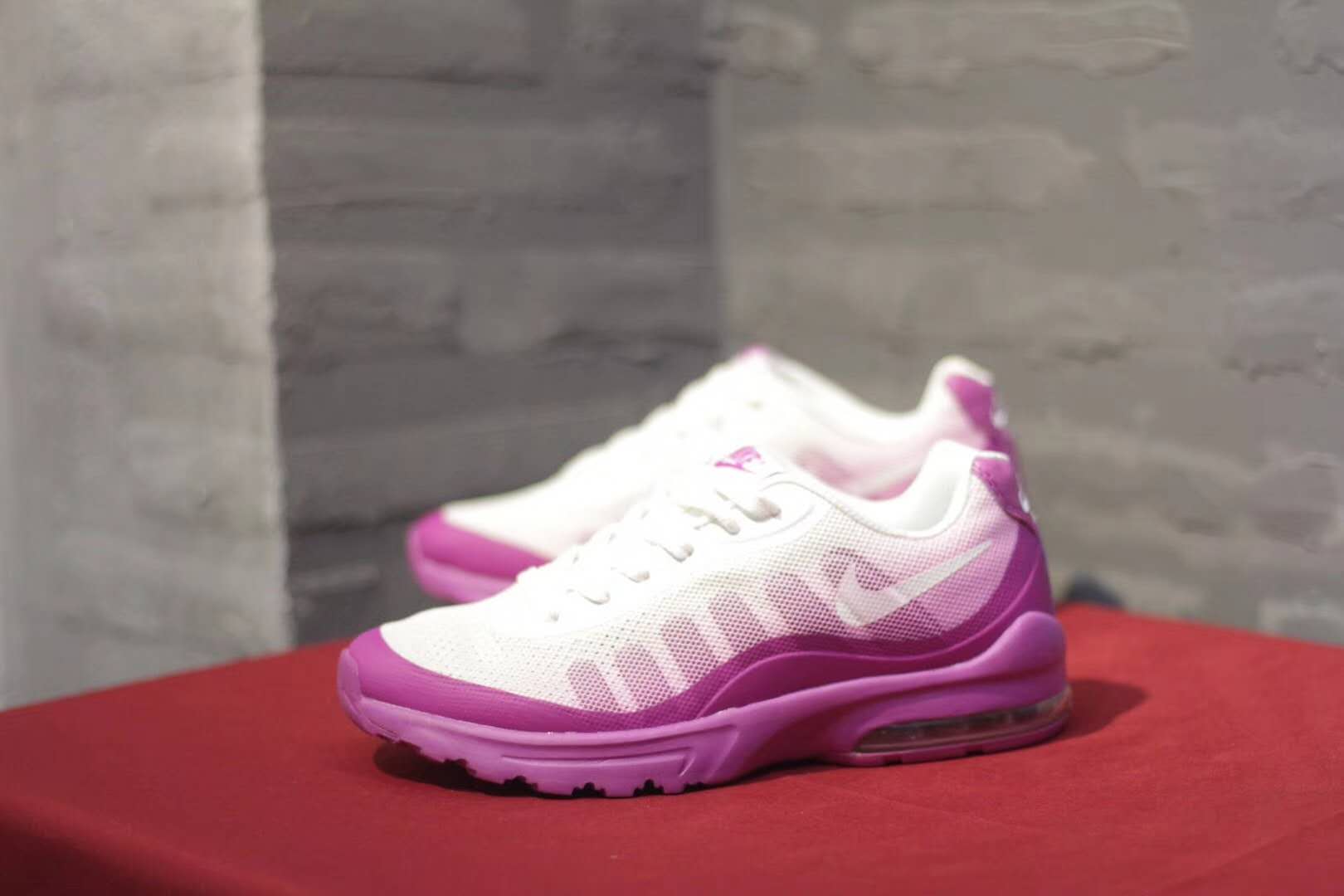 Women Nike Air Max Invigor Print 95 White Purple Shoes - Click Image to Close
